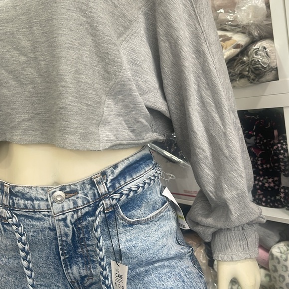 FREE PEOPLE FP MOVEMENTSurfside Crop Sweatshirt In Heather Grey - Picture 14 of 16